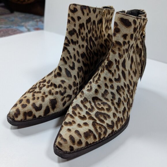 Like NEW Sam Edelman Walden Leopard-Print Cow Hair Booties Size 6 - Picture 11 of 17